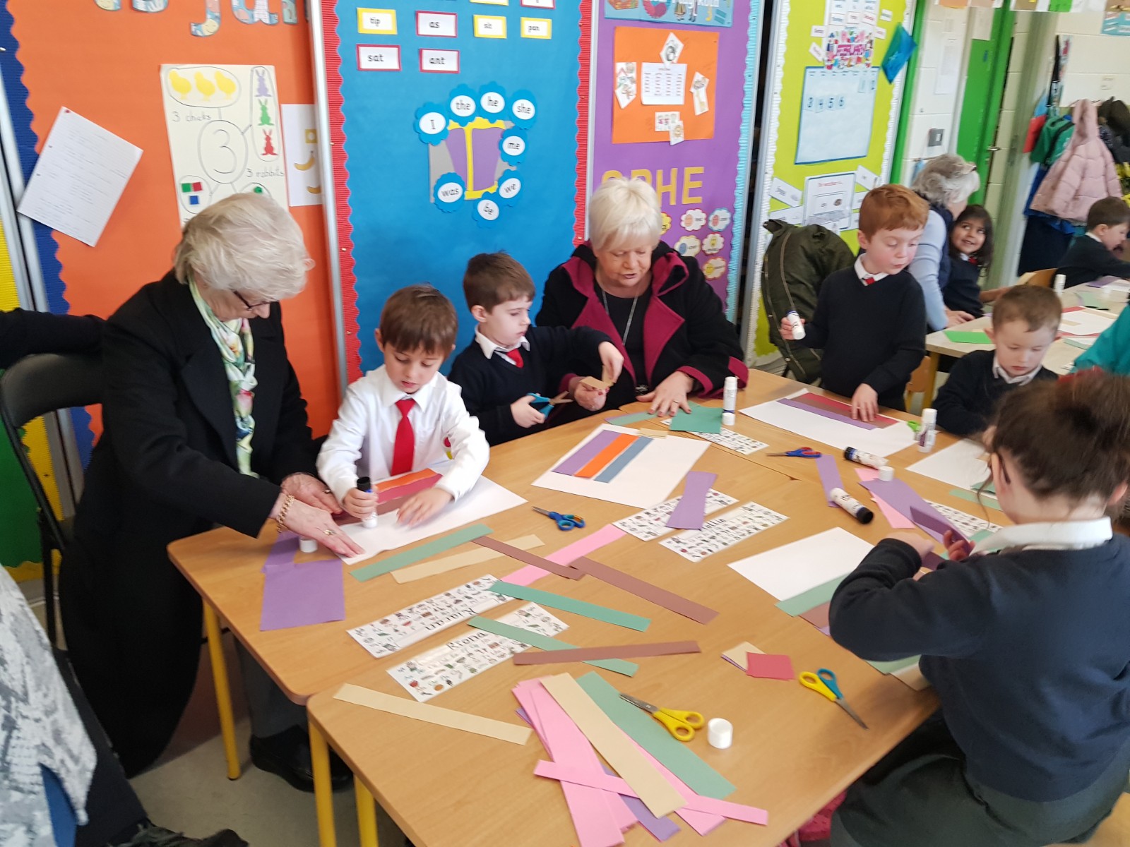 Grandparents day in Junior Infants – St. Anne's National School Ardclough